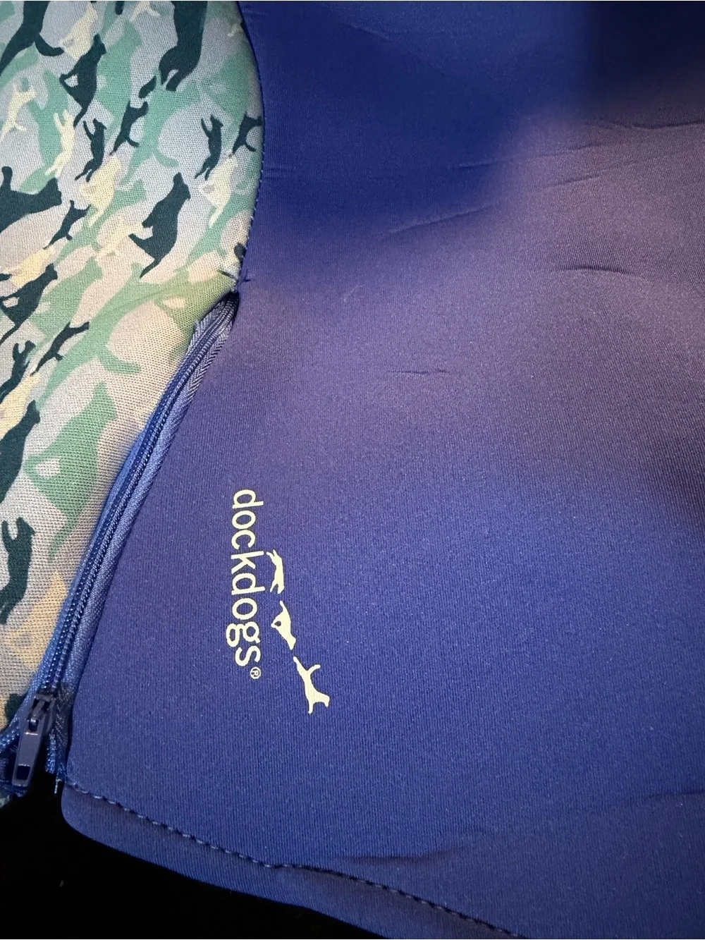 Fab4Pets durable neoprene